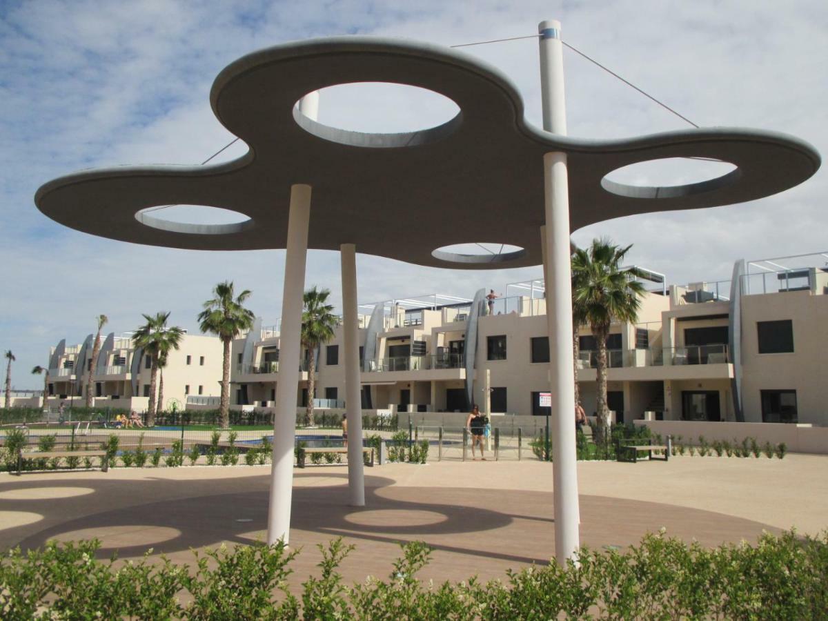Апартаменты Playa Elisa Bay Пилар де ла Горадада Экстерьер фото