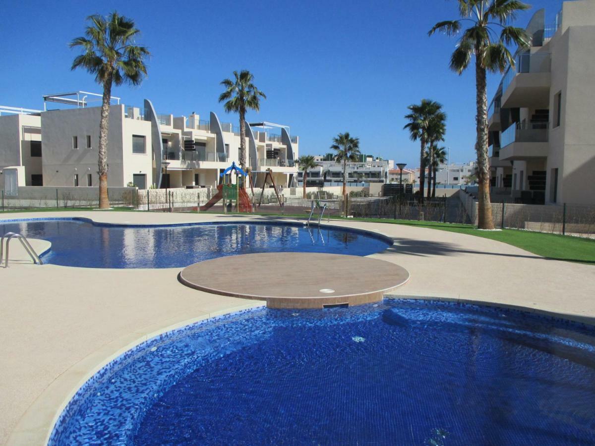 Апартаменты Playa Elisa Bay Пилар де ла Горадада Экстерьер фото